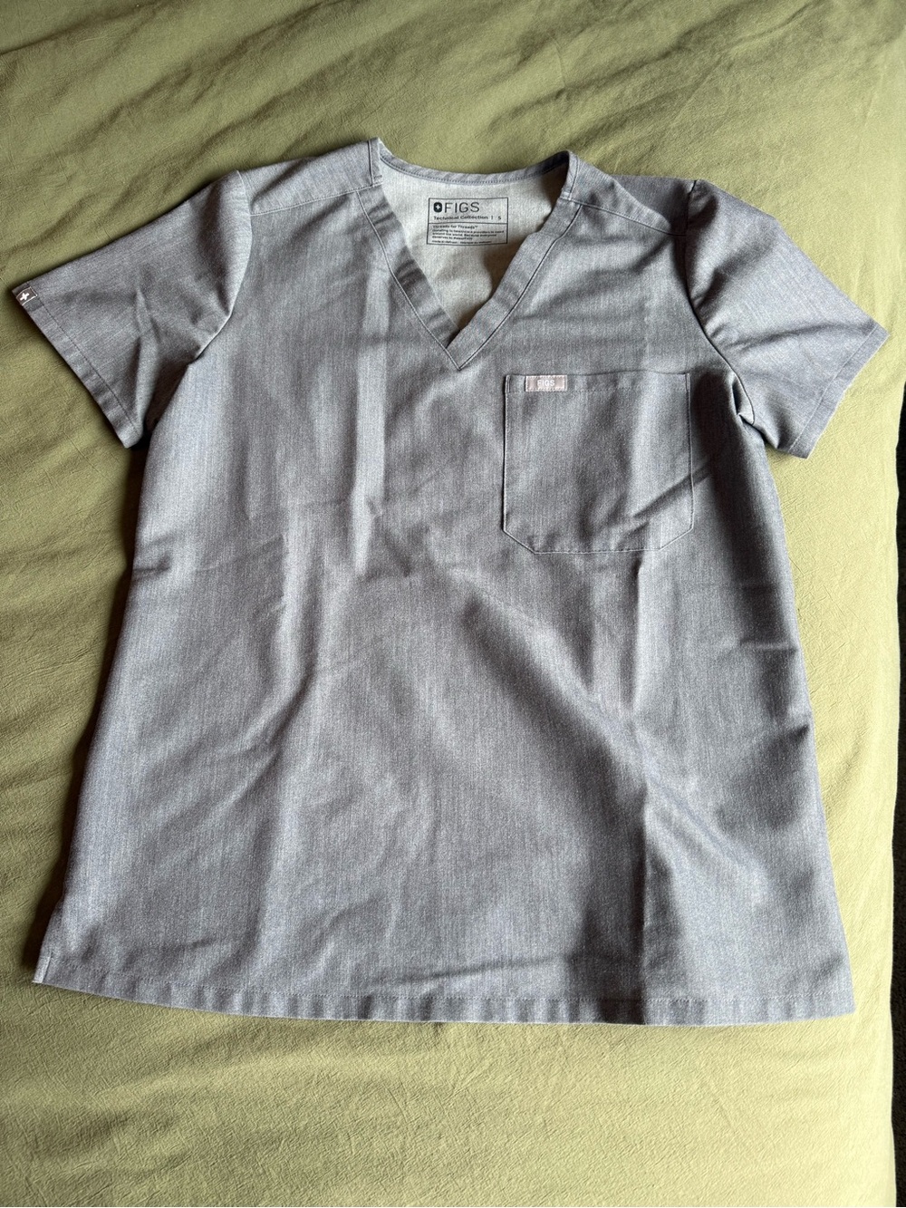 Figs Catalina 1 Pocket V-Neck Scrub Top